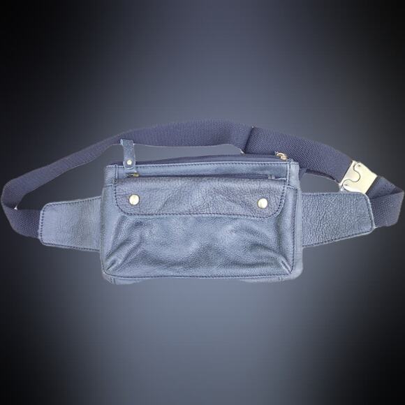 Free People Black Leather Belt Bag Fanny Pack Gold Hardware Adjustable - Picture 3 of 13